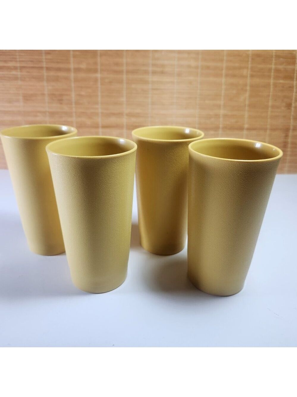 Tupperware Tall Tumblers Set of 4 Drink Glass 14 oz Juice Cups Vintage Canada